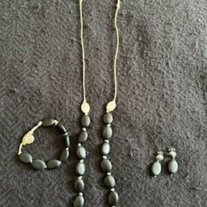 J Jill Black Stone necklace, bracelet and earrings set